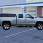 100XR-Chevy-Silverado-2017-Silver-Prfl-Pssgr-WhBG